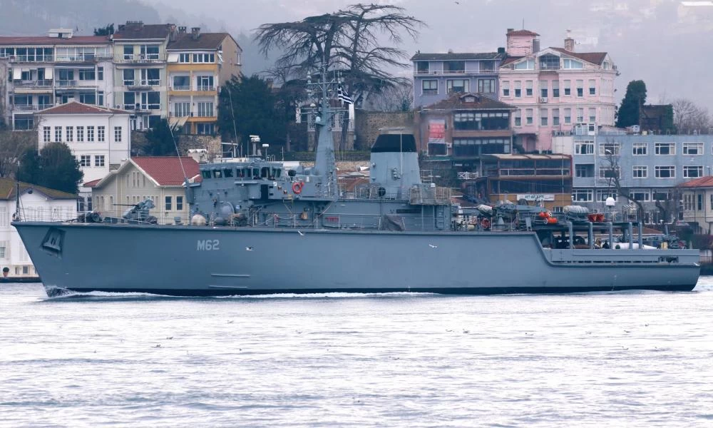 Ελληνικό ναρκαλιευτικό στα Δαρδανέλια αρνήθηκε να υψώσει την τουρκική σημαία